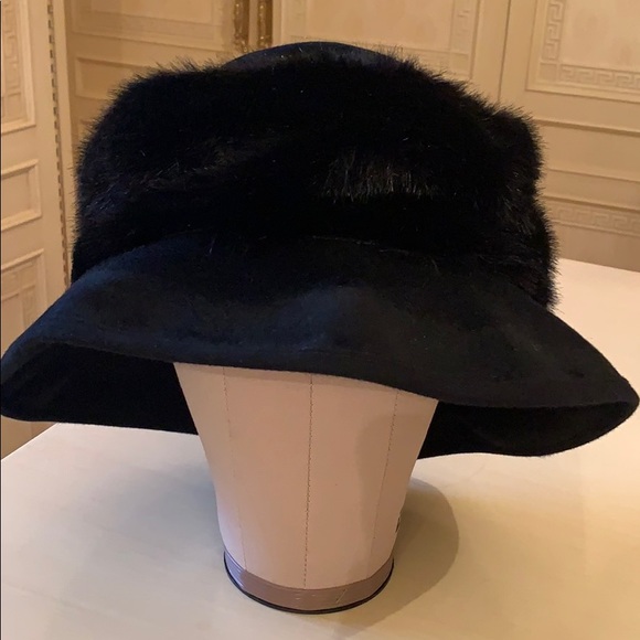 Vintage Bronte Wool Felt Hat With Faux Mink Trim